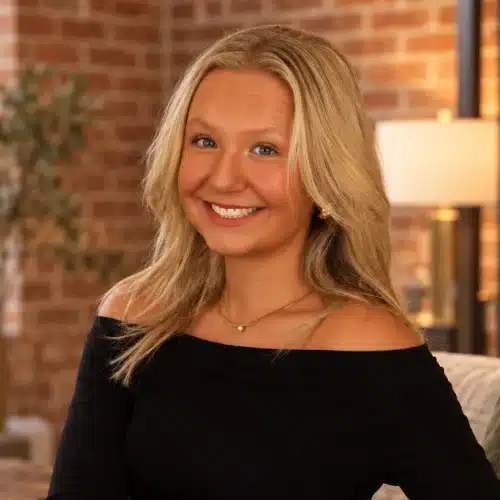 Grace Keyes, Digital Strategist - MoDuet